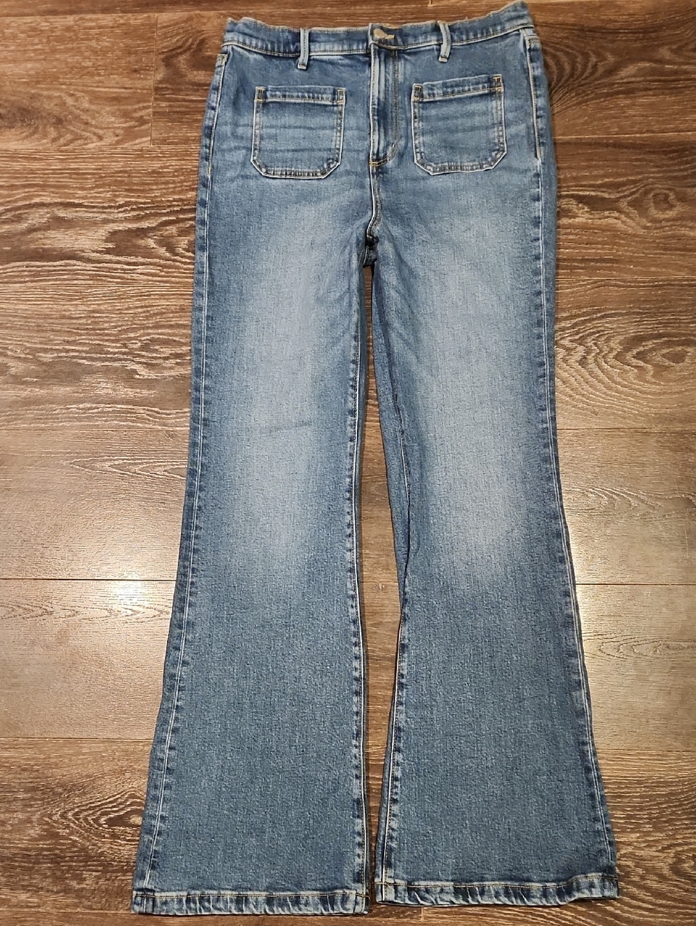 ❤️ ANN TAYLOR HIGH RISE WIDE LEG PATCH POCKET JEANS, 10 (30) - Picture 4 of 10